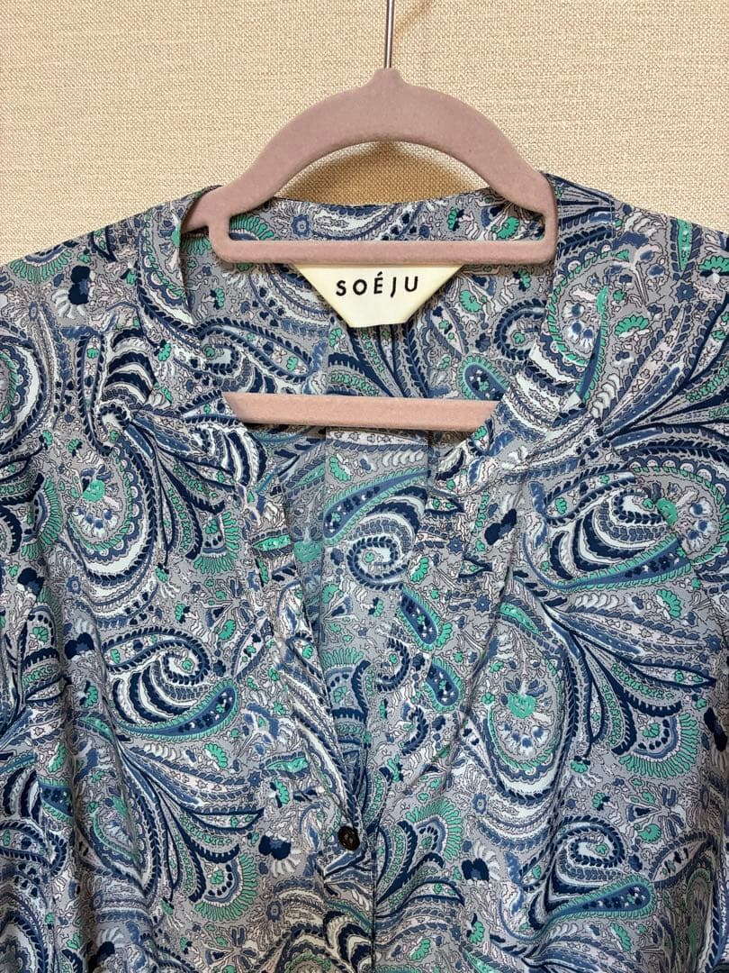 SOEJU ソージュ　ペイズリー柄ワンピース　L.GLAY ライトグレーFREE