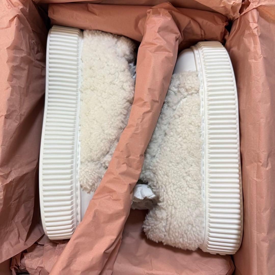 miumiu ミュウミュウ　シアリングスニーカー　シープスキンスニーカー　35