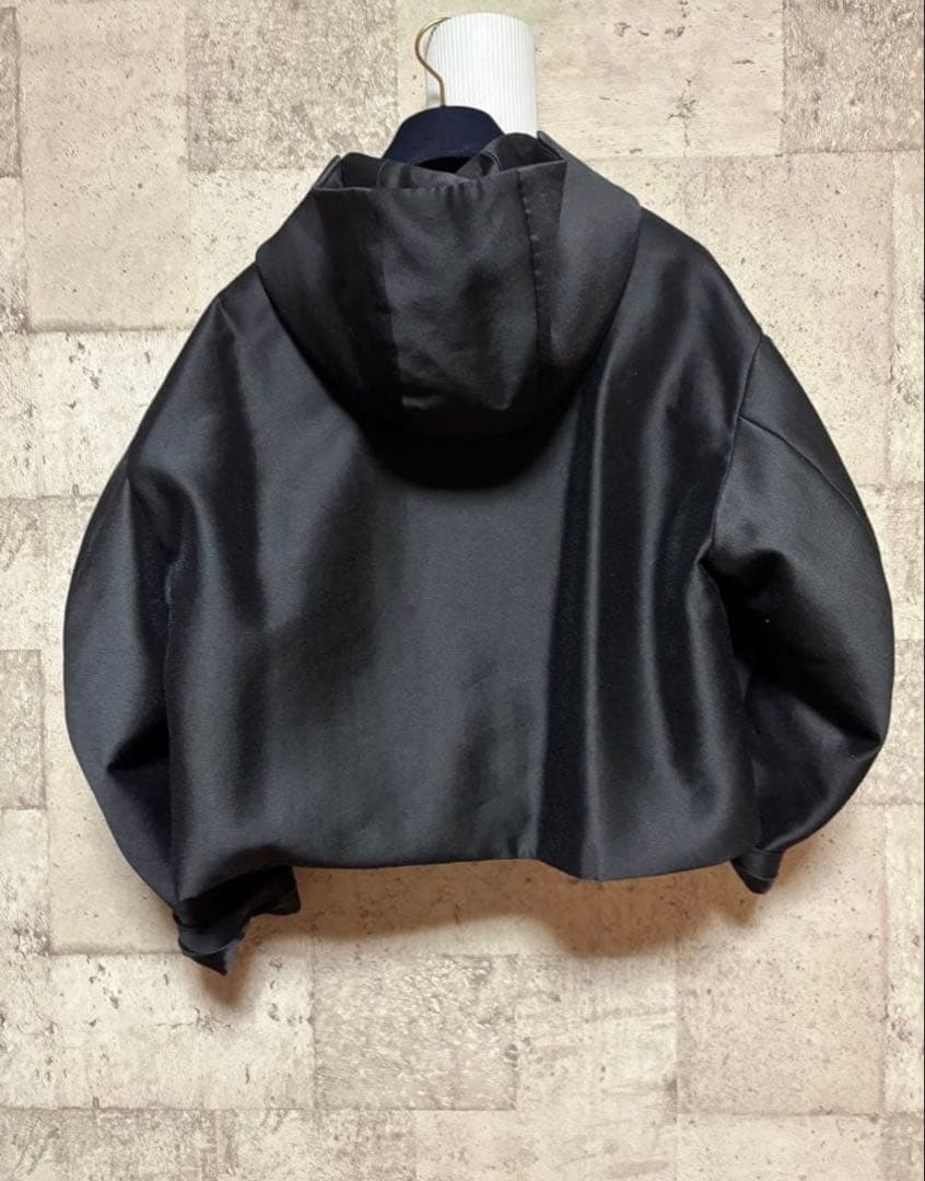 ELLIE シルキージップフーディー