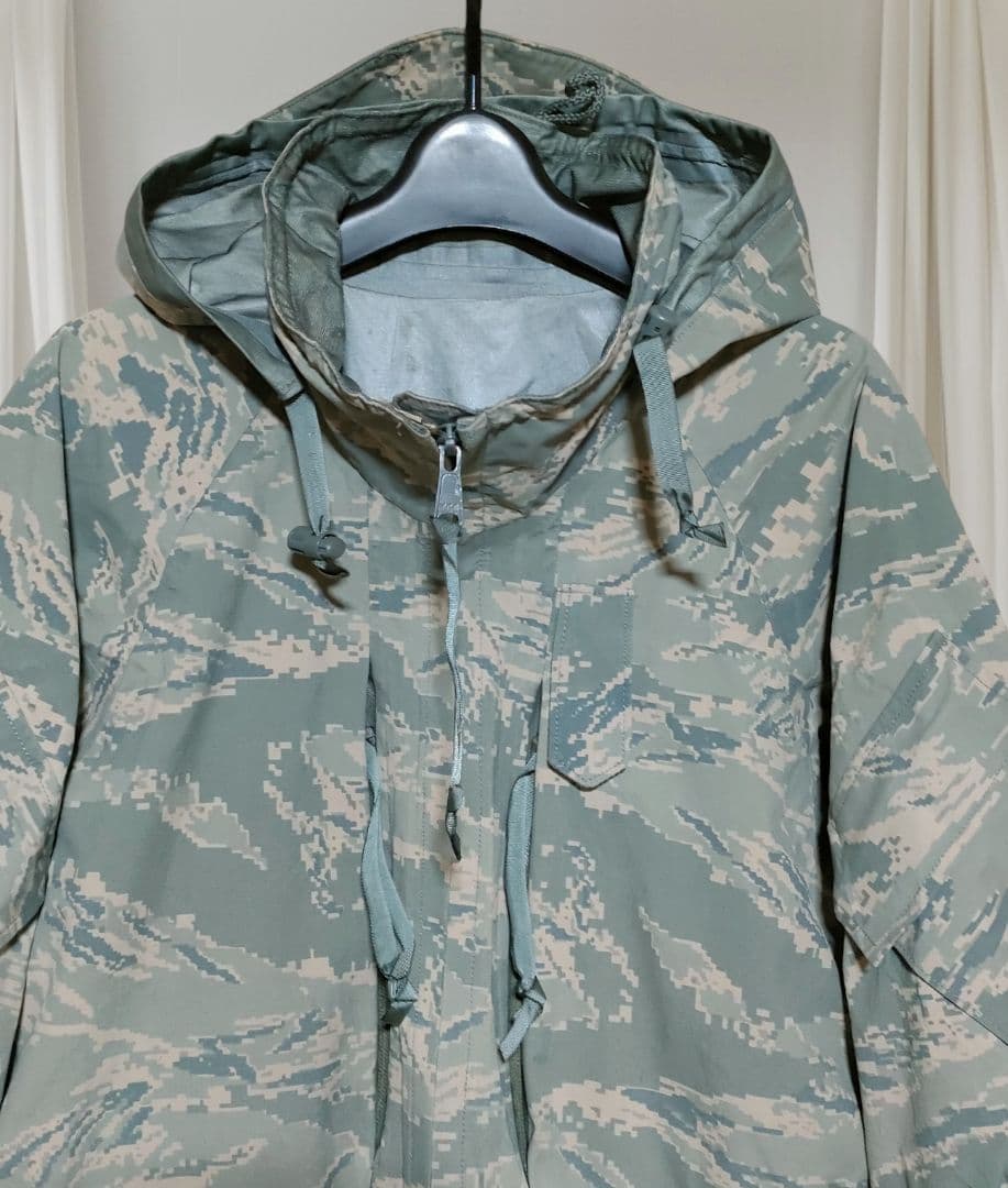 米軍実物 APECS ECWCS M-R 米空軍 タイガーストライプ