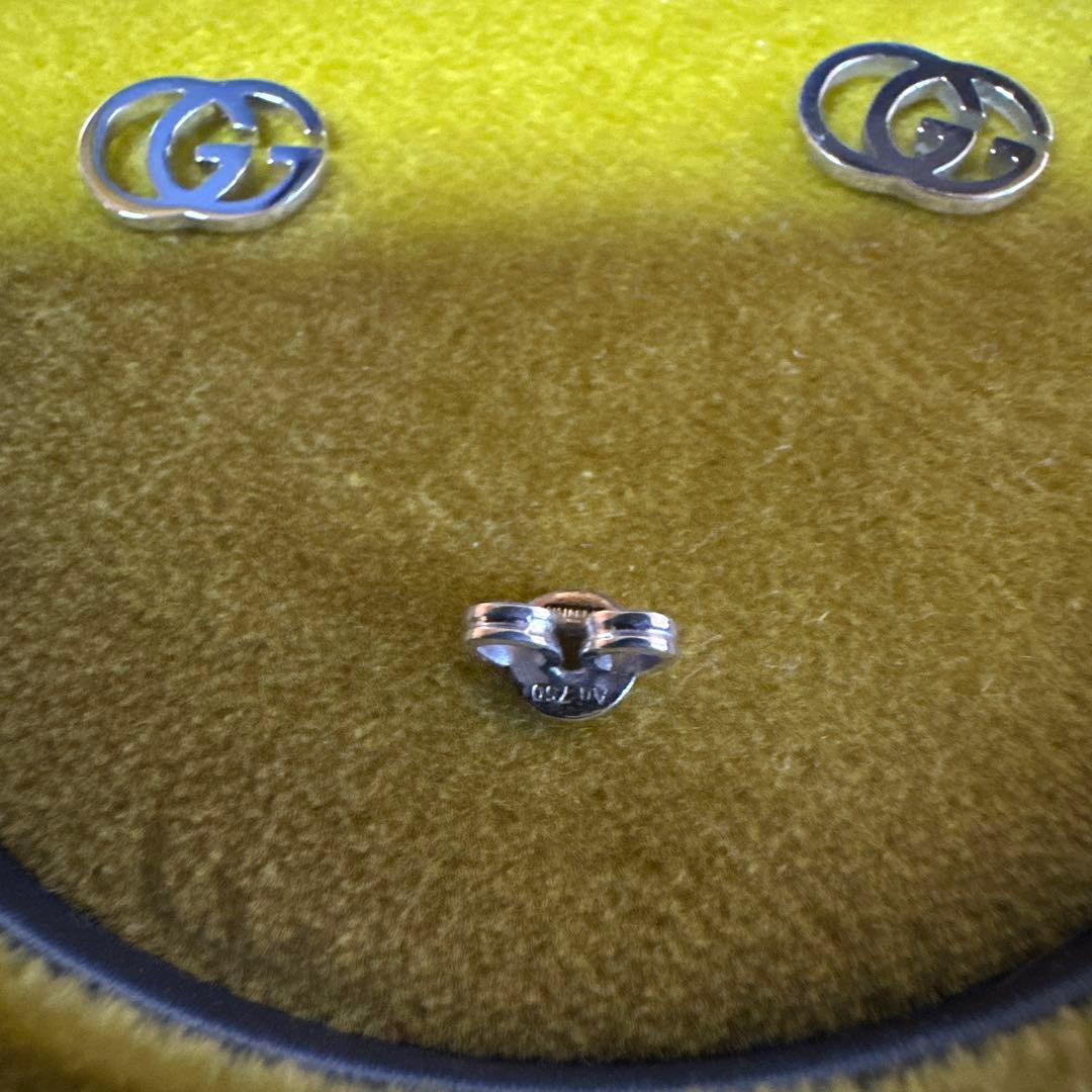 GUCCI GGロゴ シルバー片耳用ピアス