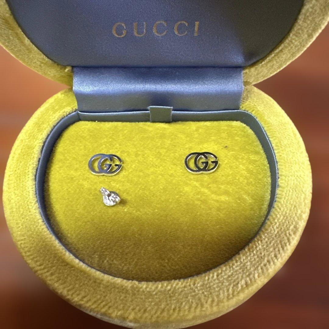 GUCCI GGロゴ シルバー片耳用ピアス