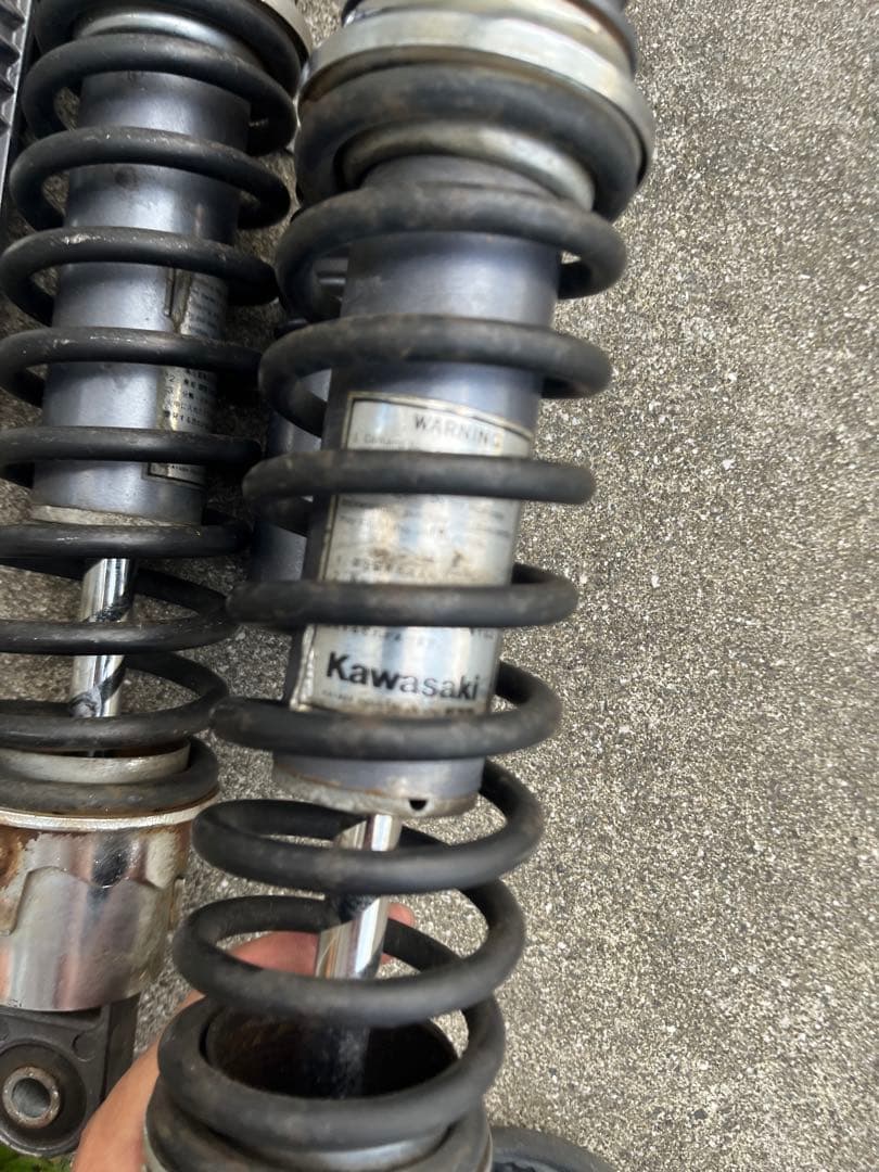 ハ*ス様 Kawasaki サスペンション 2本セット