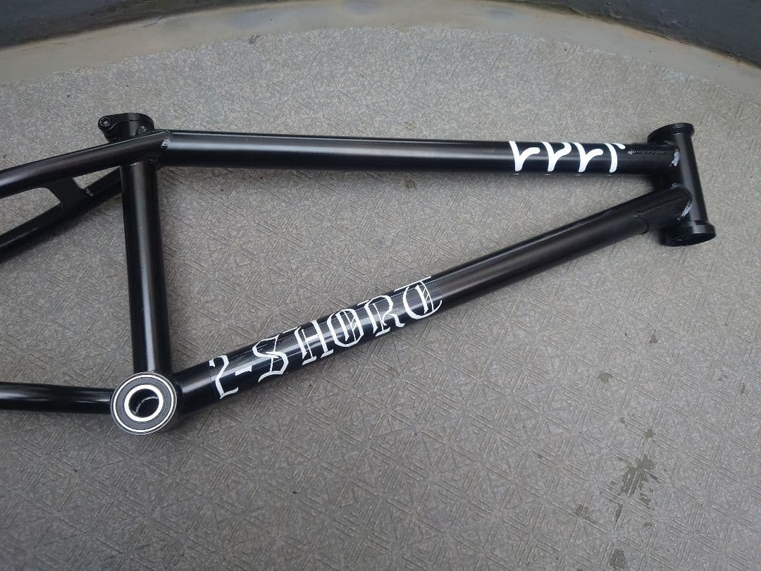 CULT SHORTY FRAME 20.75　BMXフレーム