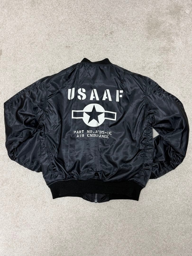 AVIREX リバーシブルMA-1