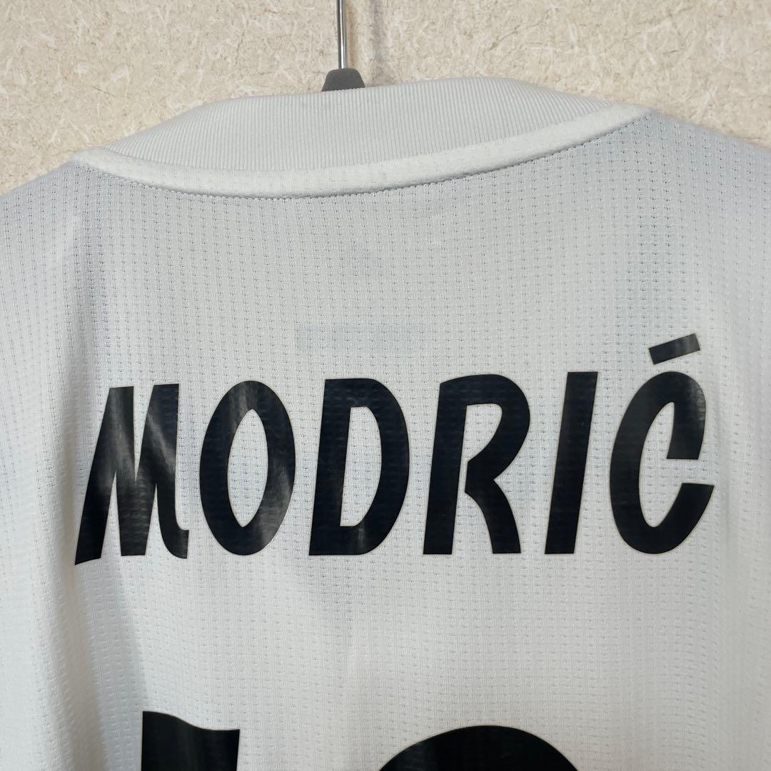 【正規品】レアル 18/19 ホーム モドリッチ O オーセン CWC＋リーガ