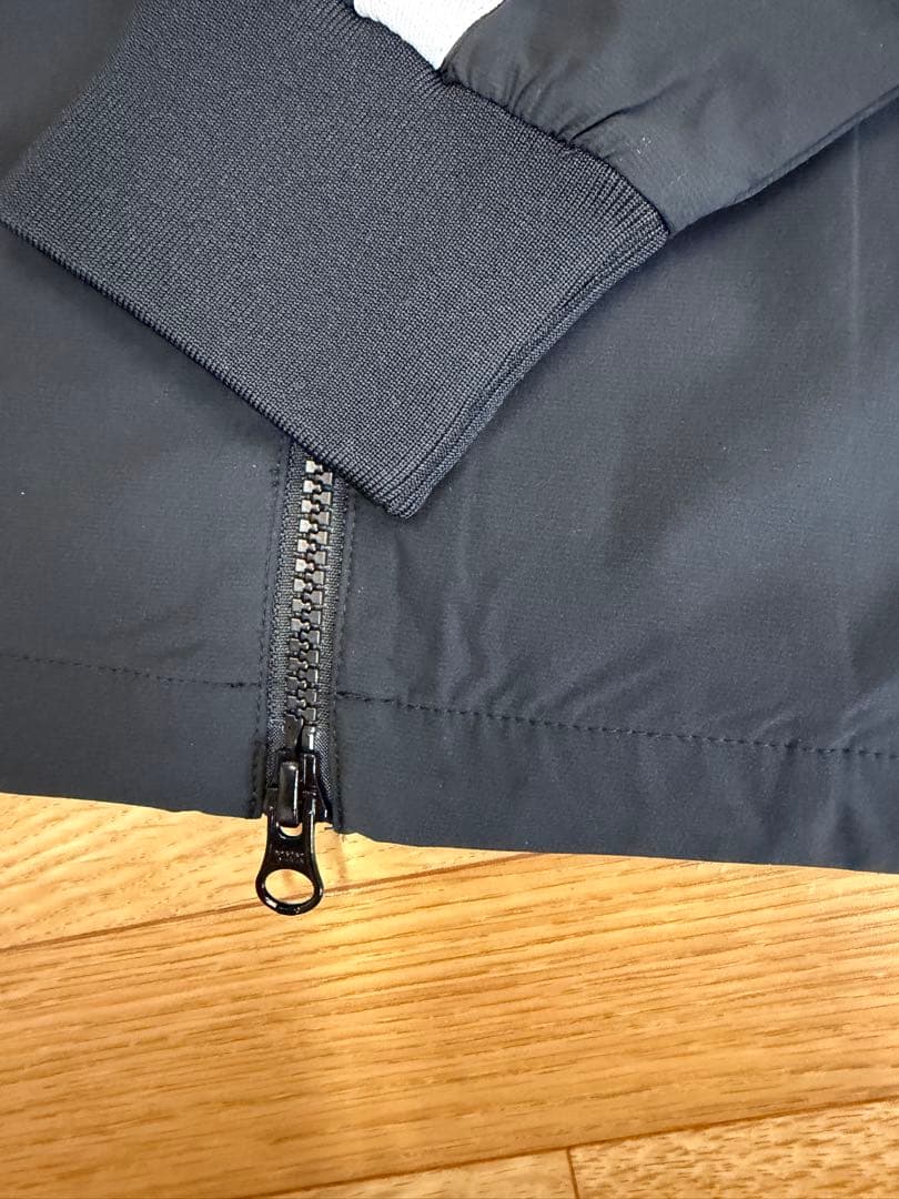 新品正規品【V12/XL】TAPE JKTナイロンジャケットブルゾン撥水防風