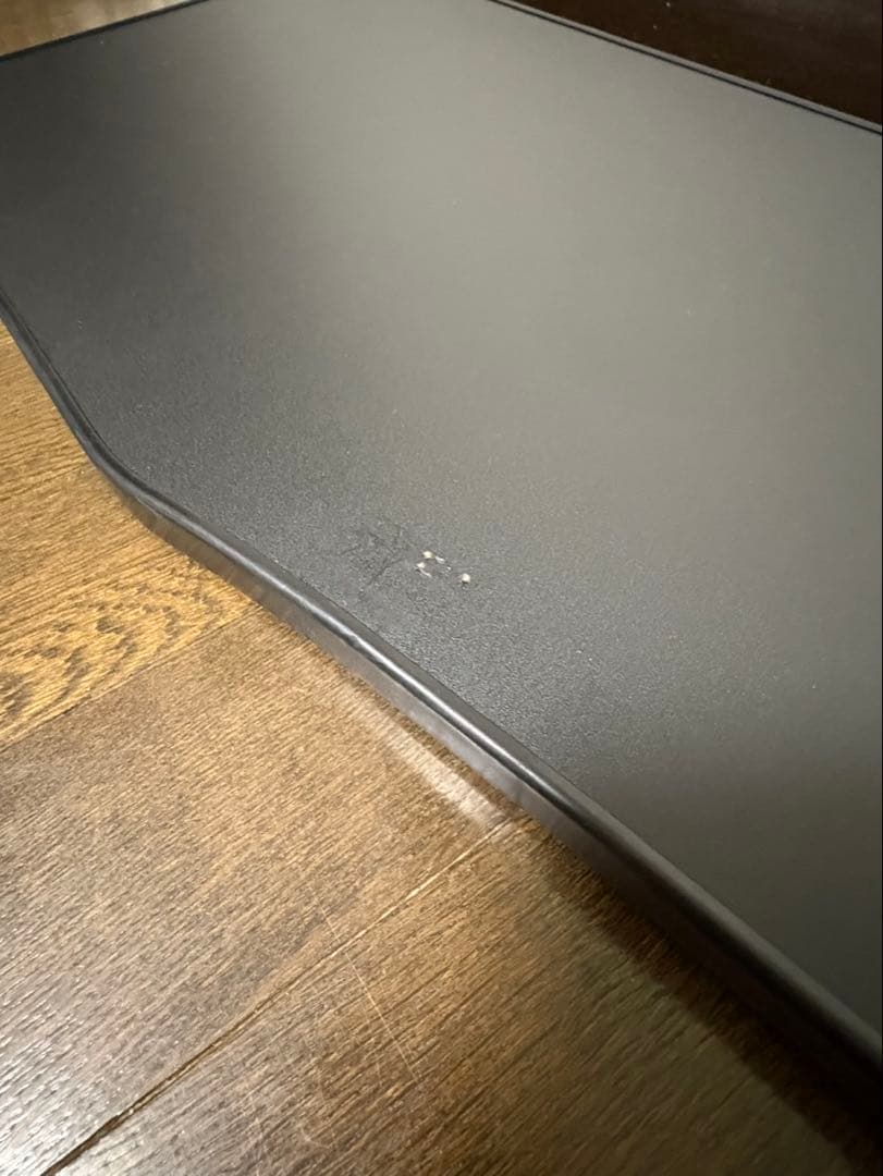 ファイブスター20ギガ　オーバーヘッドコンソール、フロント・保冷庫上テーブル