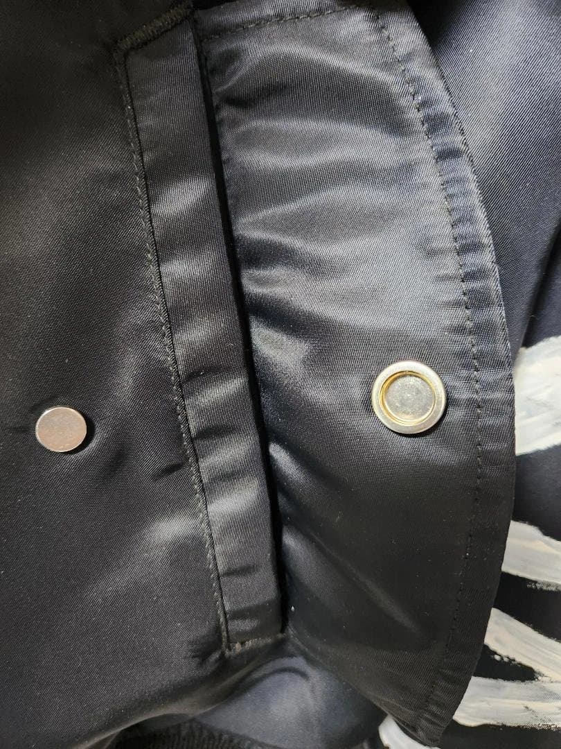 大西様用guernika/MA-1 GUERRILA RADIO / Black