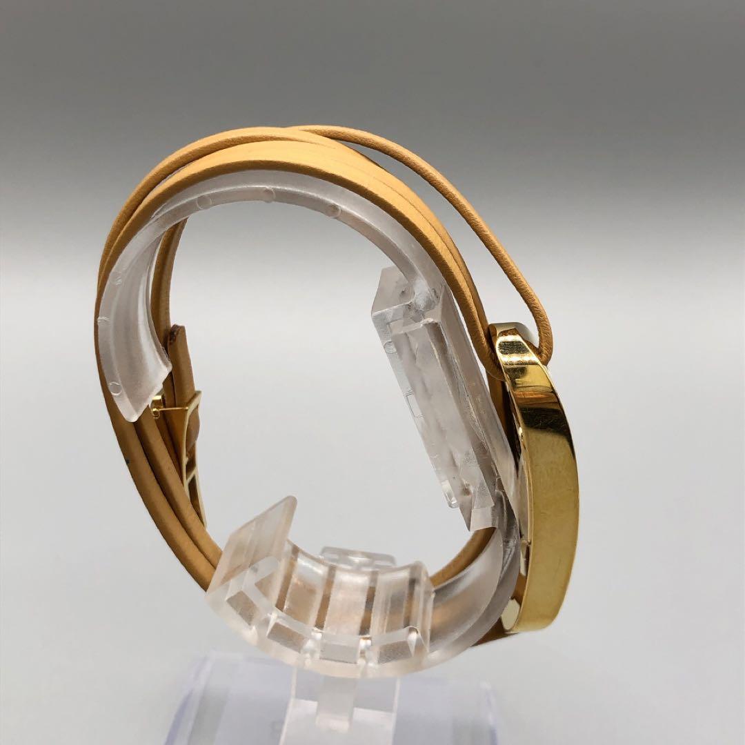 ジャンク　GUCCI 6100L　アナログ　腕時計　 ゴールド　バングル　不動