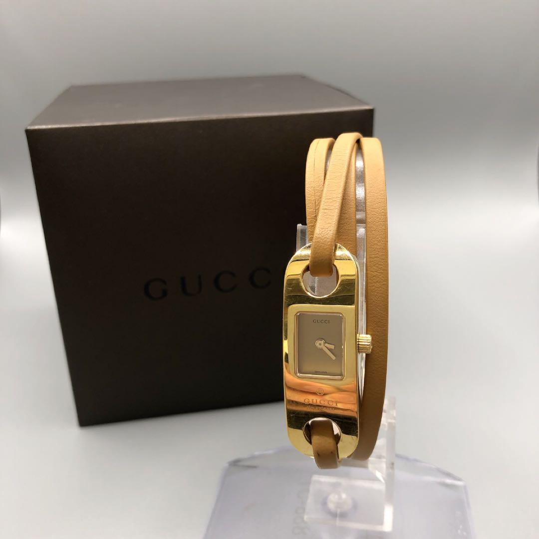 ジャンク　GUCCI 6100L　アナログ　腕時計　 ゴールド　バングル　不動