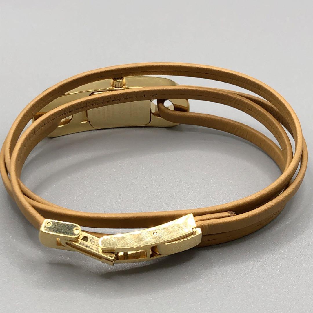 ジャンク　GUCCI 6100L　アナログ　腕時計　 ゴールド　バングル　不動