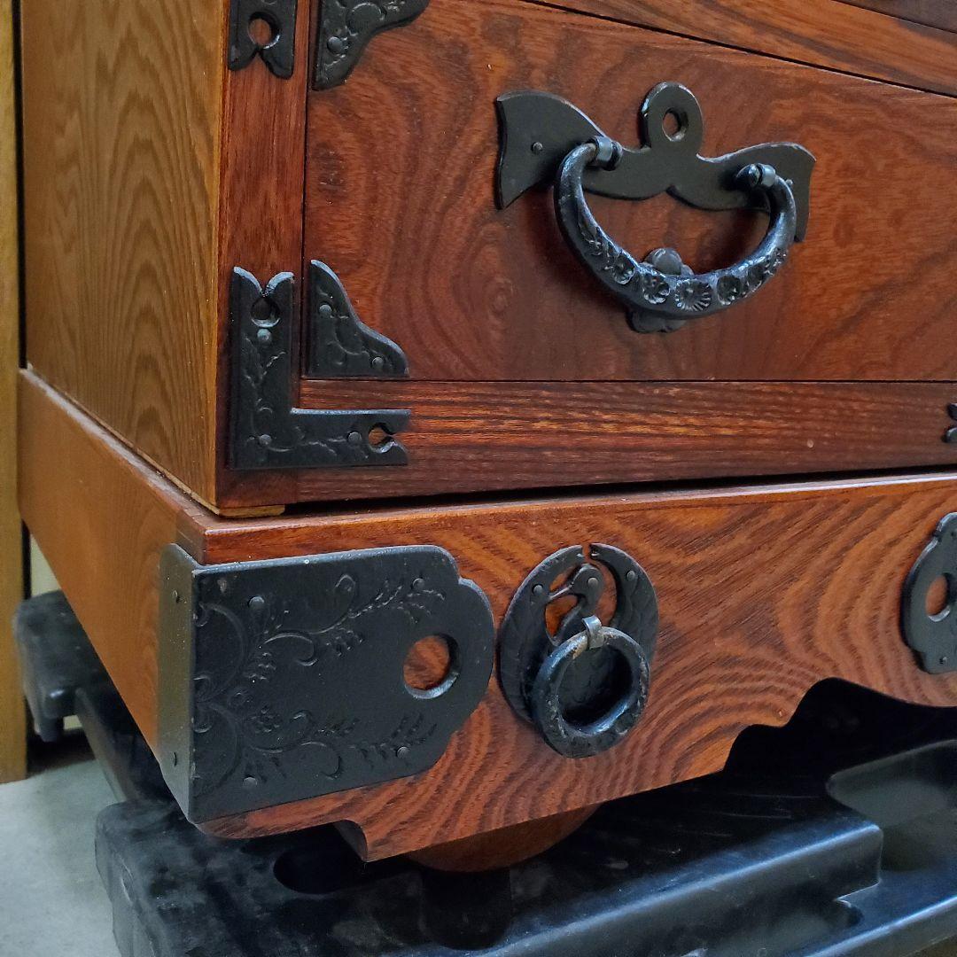 アンティーク 伝統的な船箪笥　木製箪笥 中型 引き出し