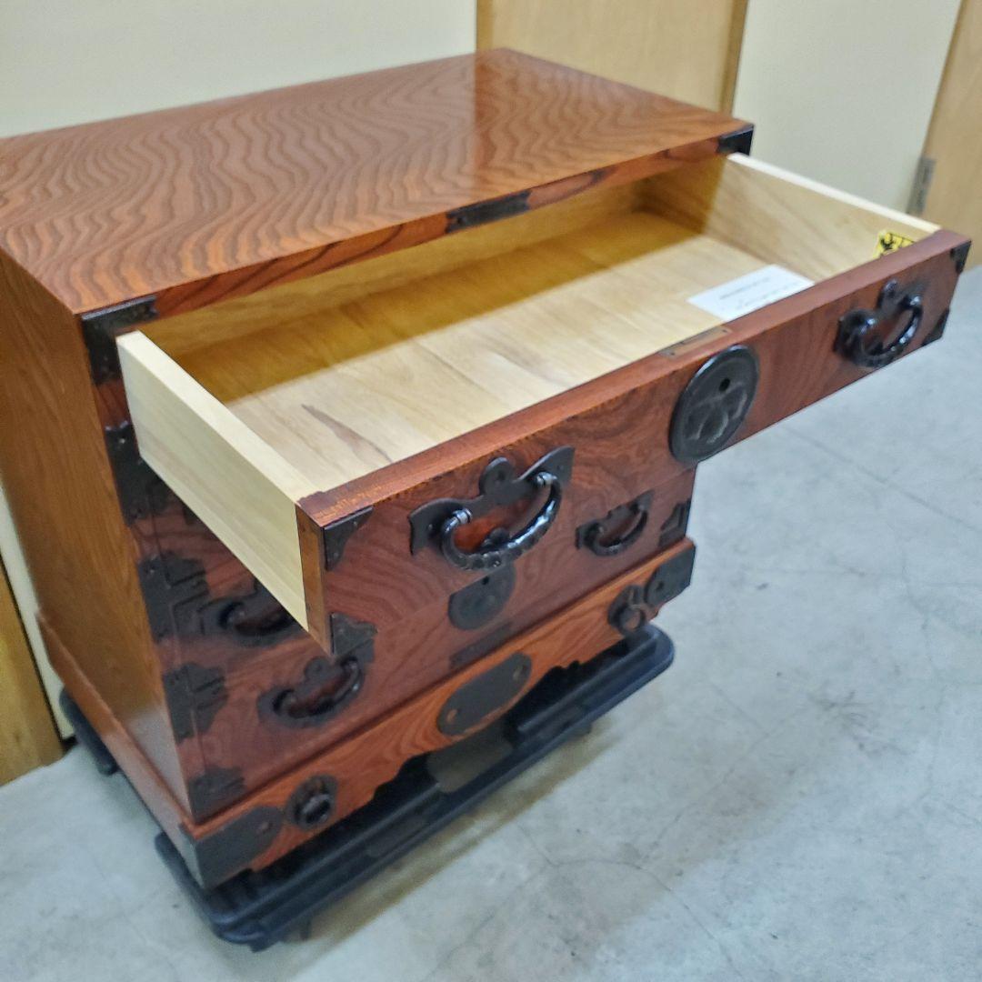 アンティーク 伝統的な船箪笥　木製箪笥 中型 引き出し