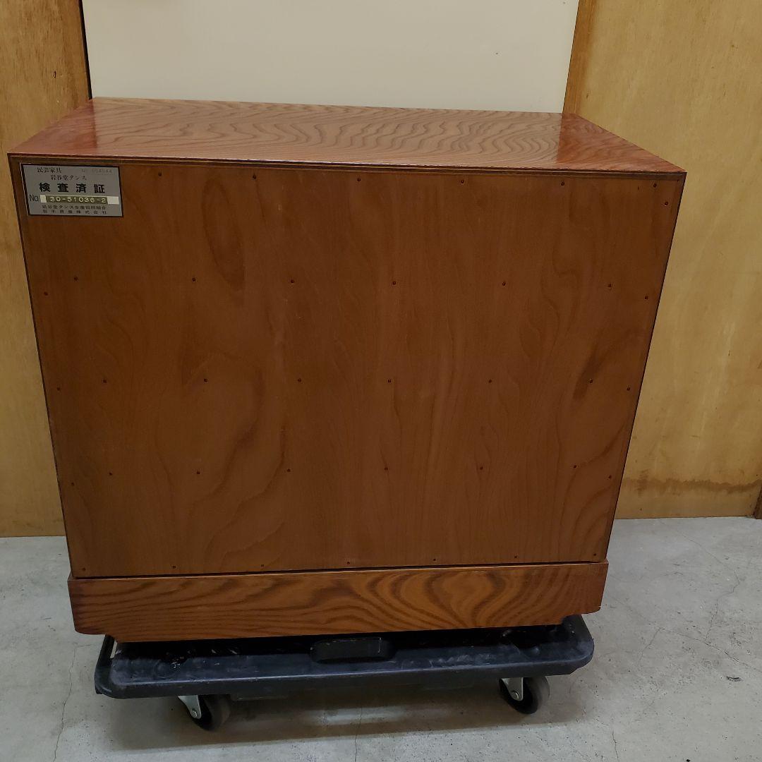 アンティーク 伝統的な船箪笥　木製箪笥 中型 引き出し