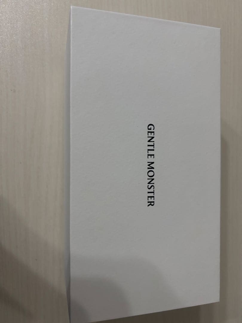 小物 GENTLE MONSTER LILIT 01