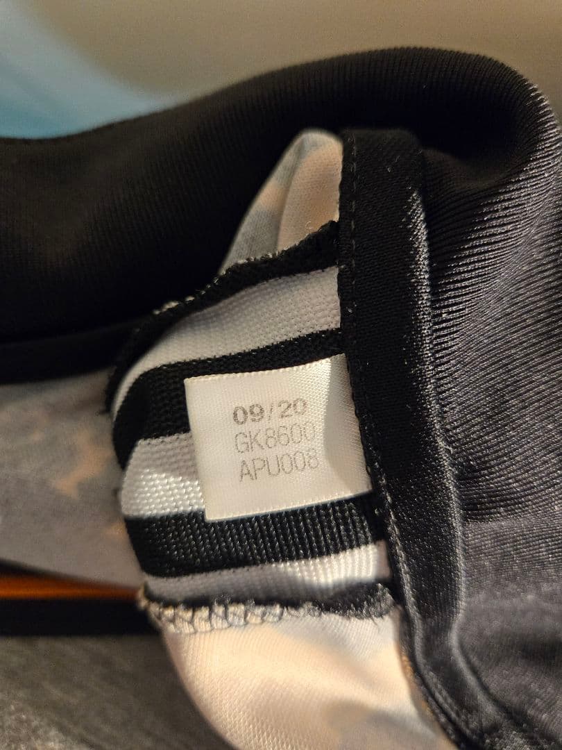 ​【正規品】 20/21 ユヴェントス AOP トレーニングトップ