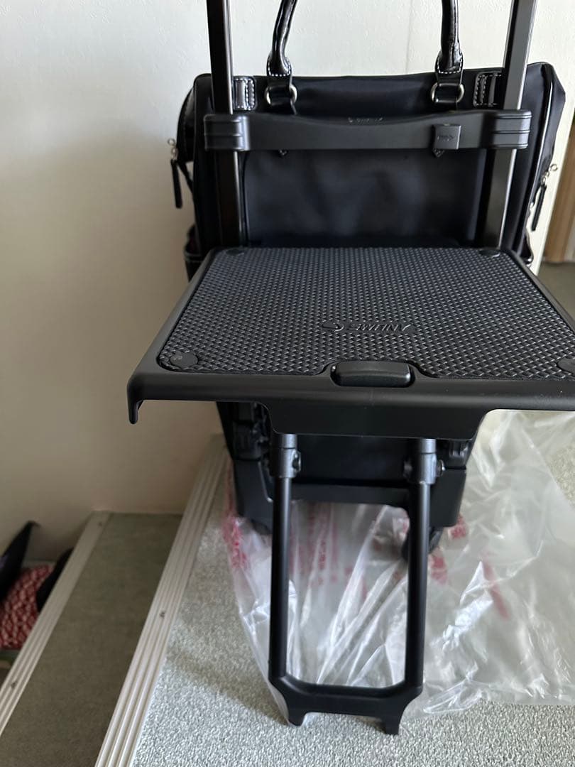 スワニー　座面付き　キャリーケース
