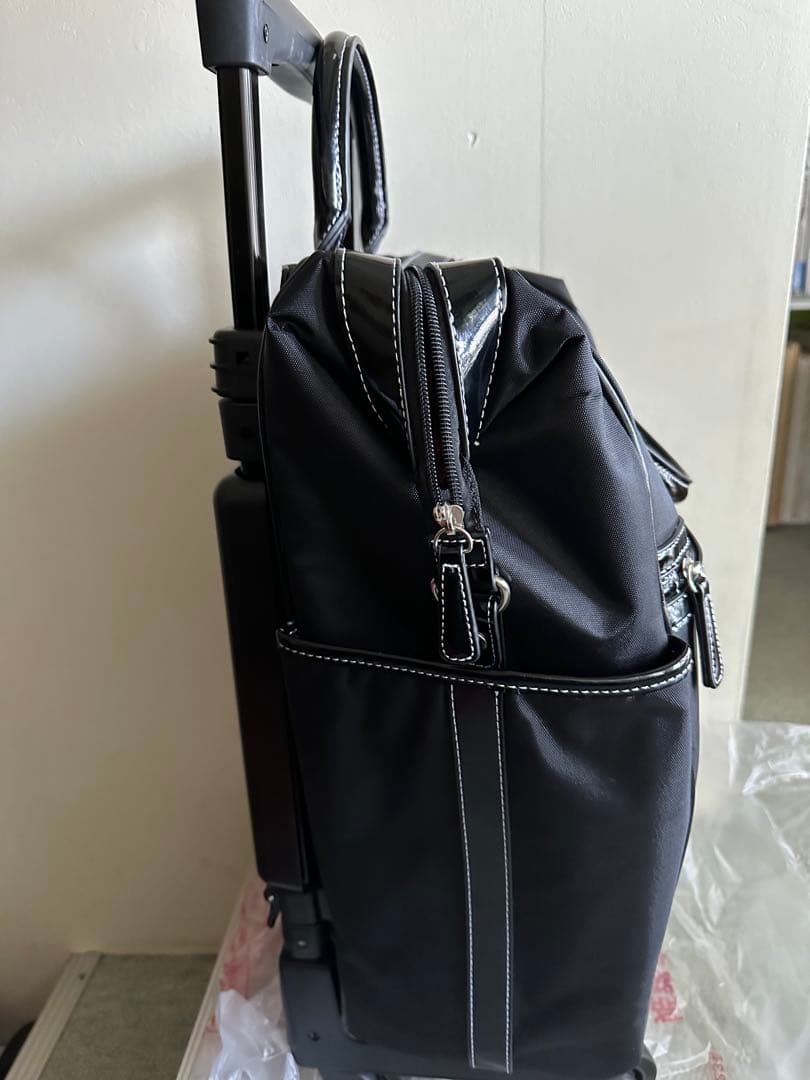 スワニー　座面付き　キャリーケース