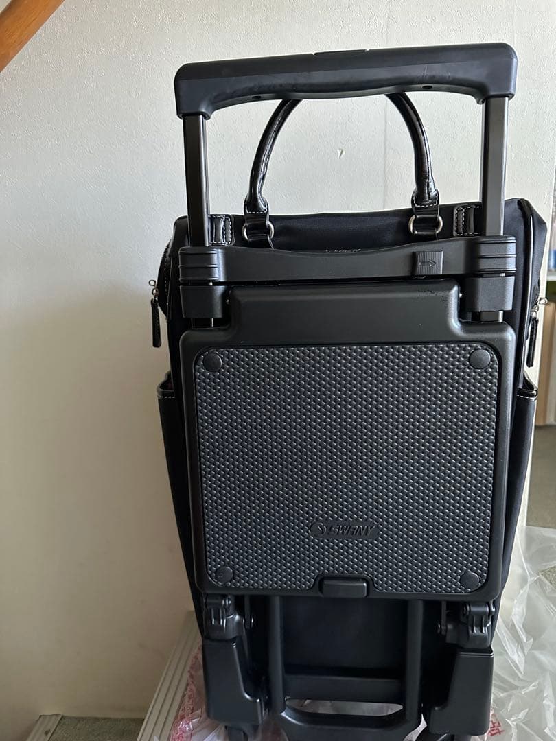 スワニー　座面付き　キャリーケース