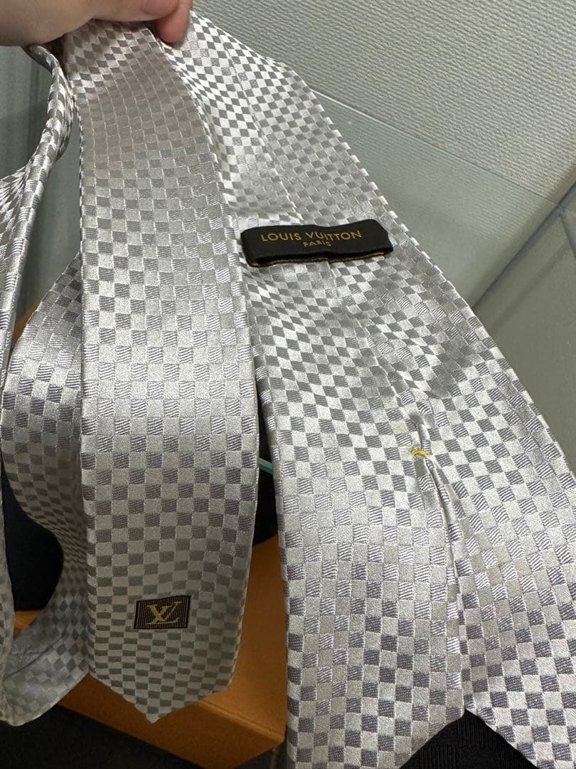 ヴィトン　ネクタイ