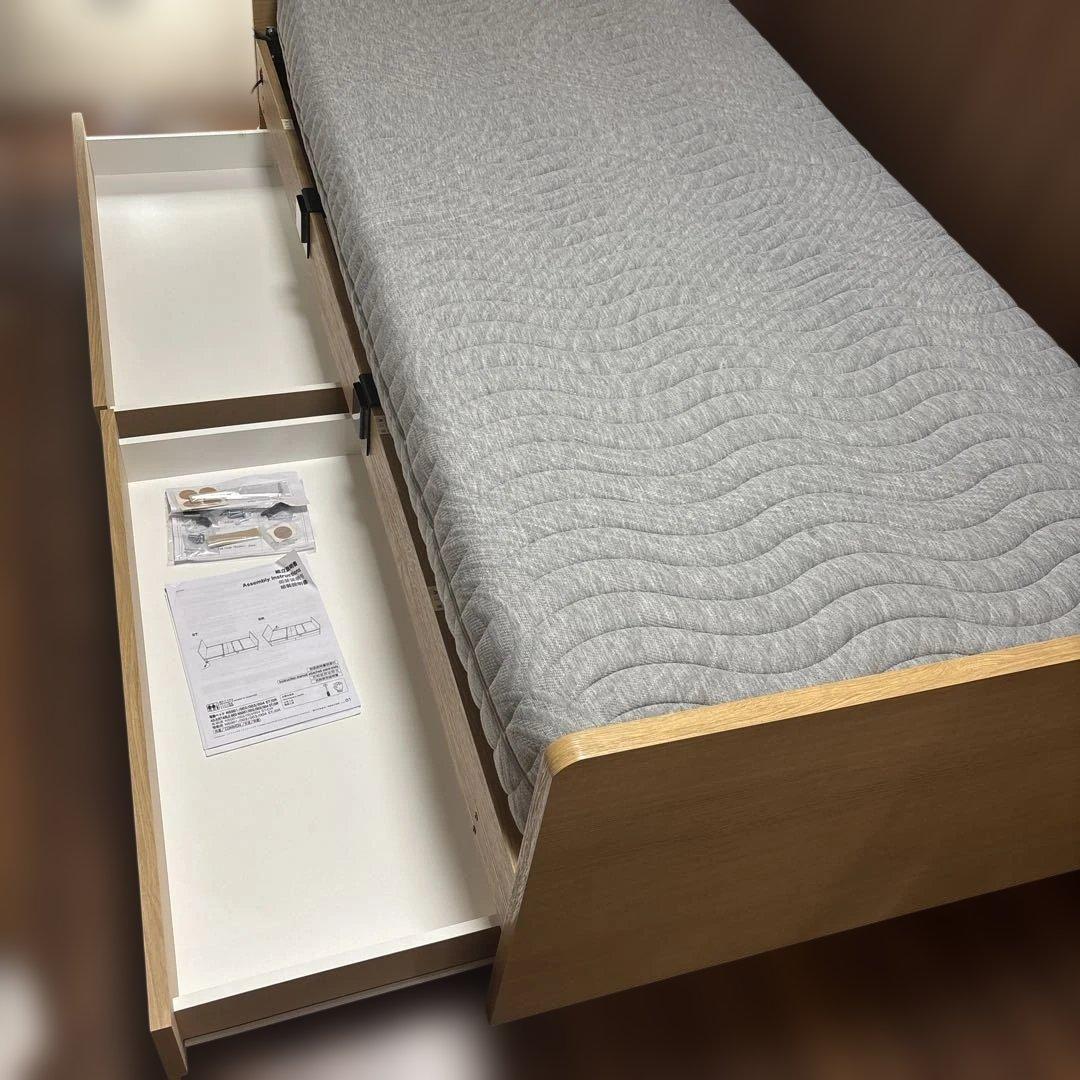 シングルベッド引き出し付き　電動　マットレス付き