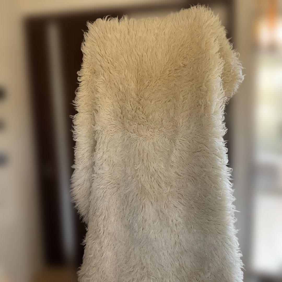 ギリシャ製　白色　ヤギ　ゴートファーラグ　毛布