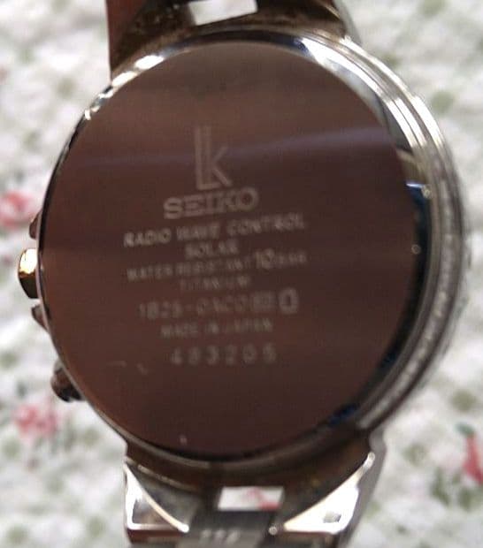 【完動品】SEIKO LUKIA