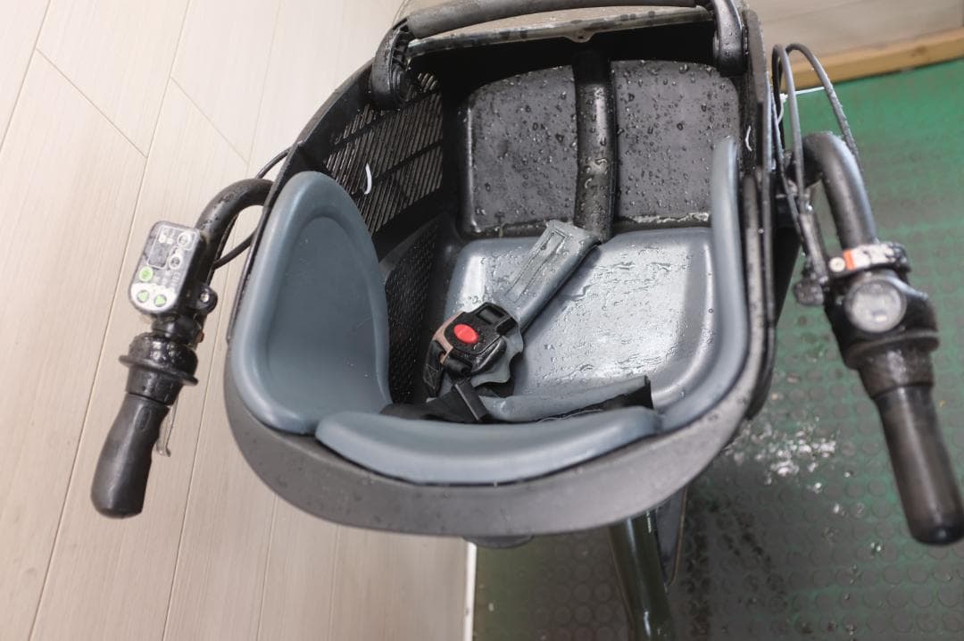 電動自転車 ヤマハパスKISS　 20インチ 3段（新品8.9Ah）　充電器有