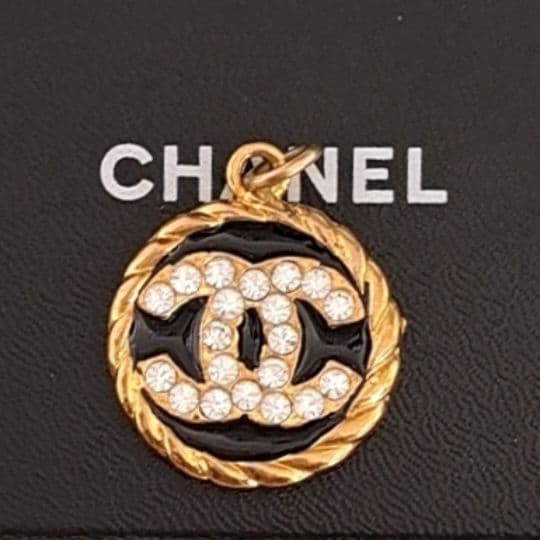 シャネル ネックレストップ ラインストーン ココマーク ゴールド美品