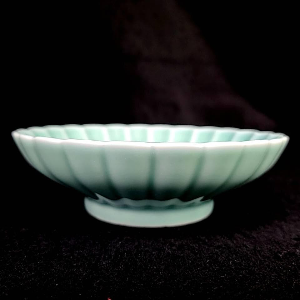 ●美品▽深川製磁　菊割小付　青磁　小鉢　鉢　皿　4枚