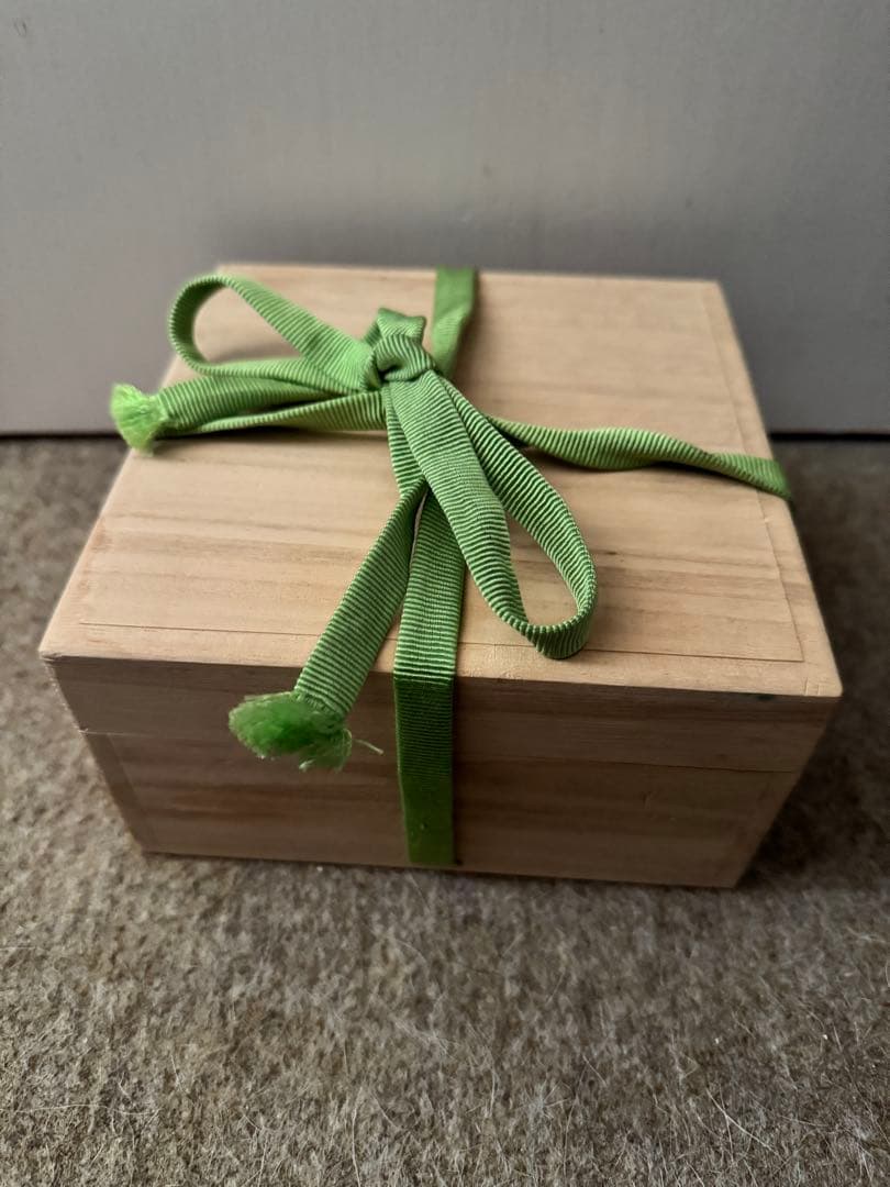 純銀盃　純銀製刻字ホールマーク1000刻印　内閣総理大臣贈　桐箱入り　約140g