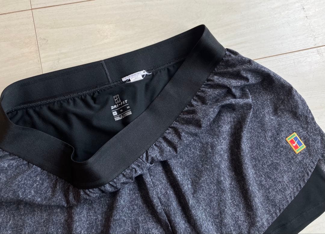 NIKEナイキ＊ピュアトップテニスシャツとデニム風ショートパンツ上下セット