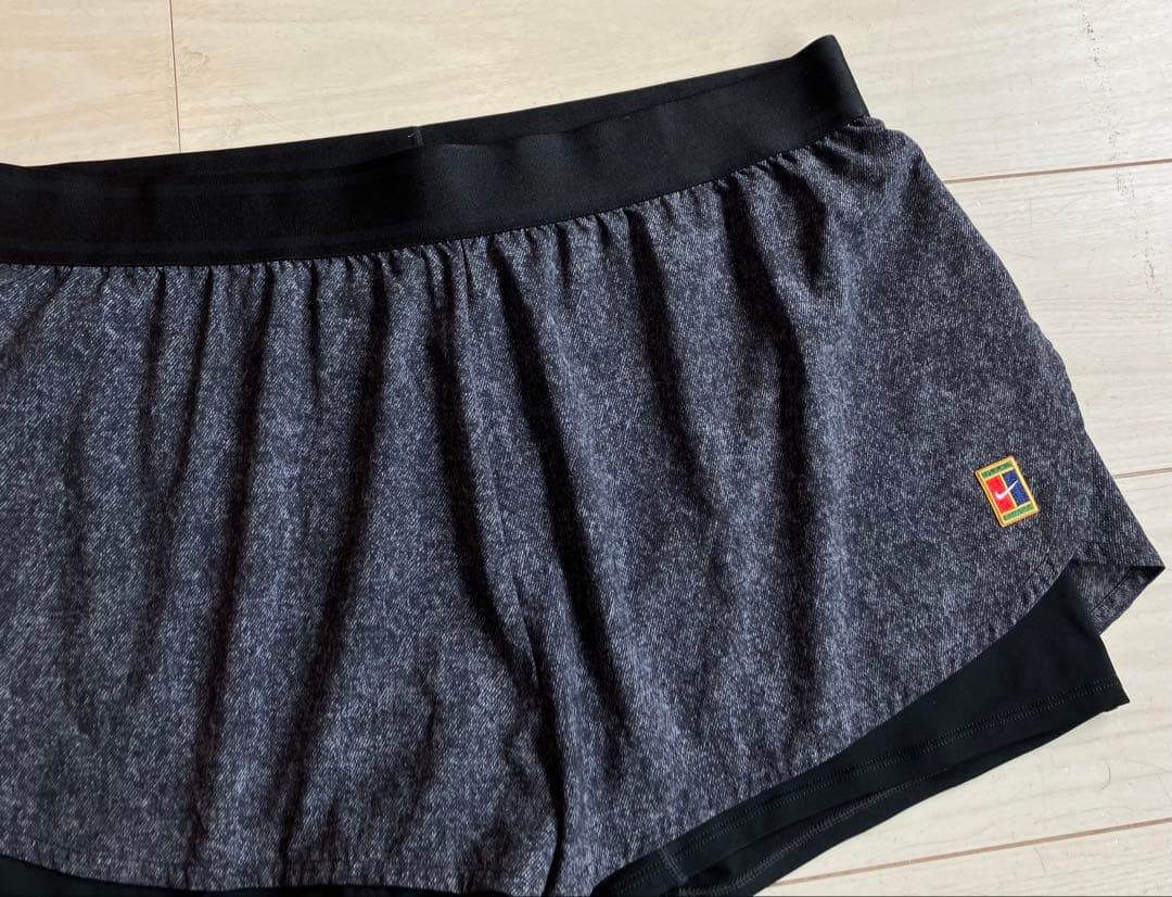 NIKEナイキ＊ピュアトップテニスシャツとデニム風ショートパンツ上下セット