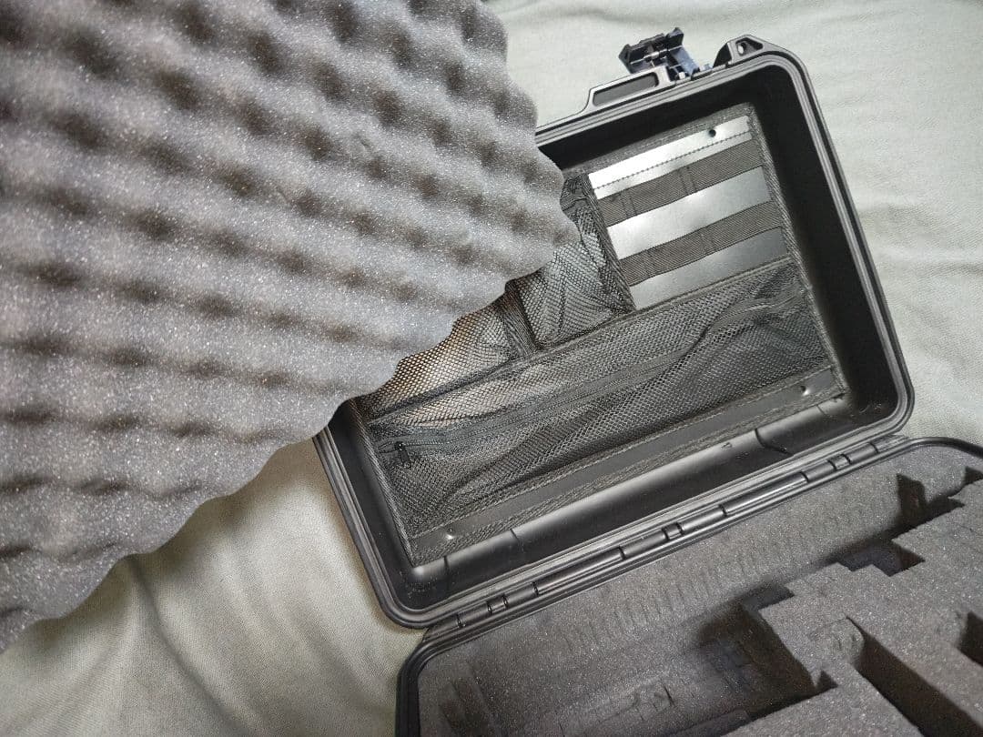 PELICANペリカン IM2300BKストームケース 　純正オーガナイザー付き