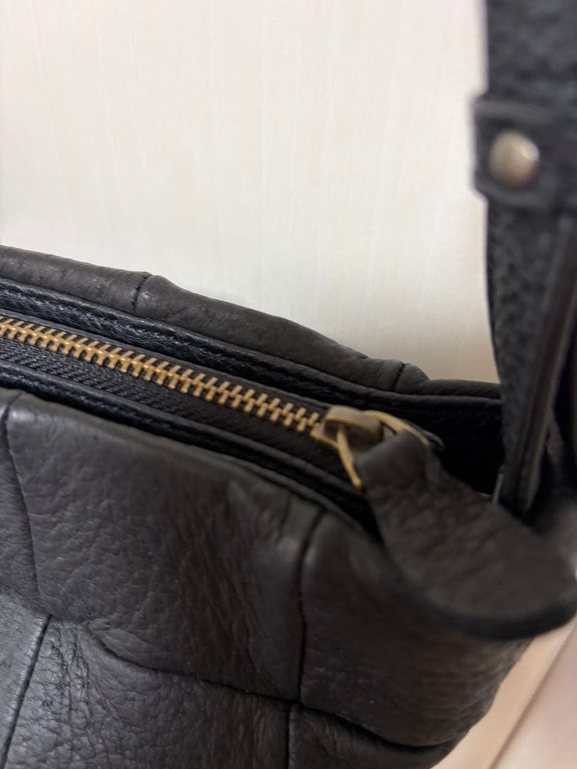 ももこ様用　IBIZAイビサ　ブラックレザーショルダーバッグ　未使用