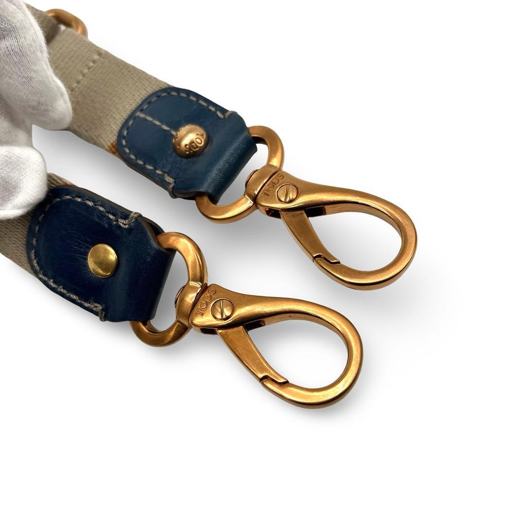 millie様TODS トッズ ２WAY ショルダー　トートバッグ　ロゴ　金具