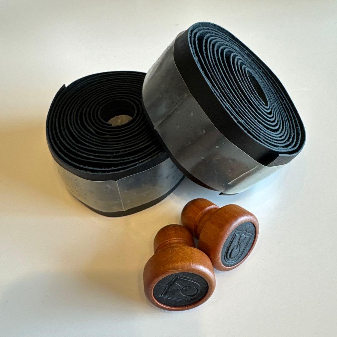 パーツ VELO ORANGE grand cru leather bartape