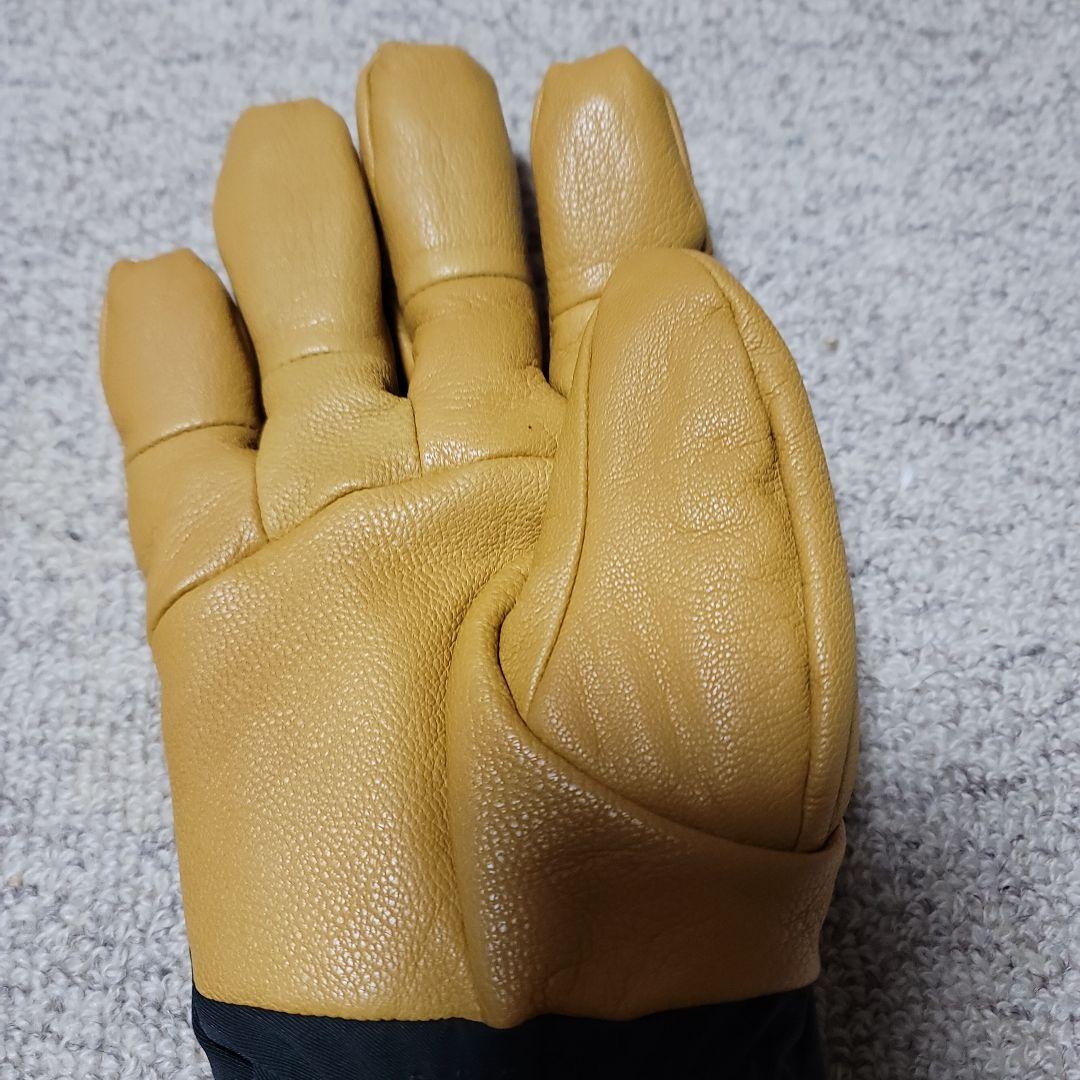 未使用品  GORE-TEX 　グローブ メンズS