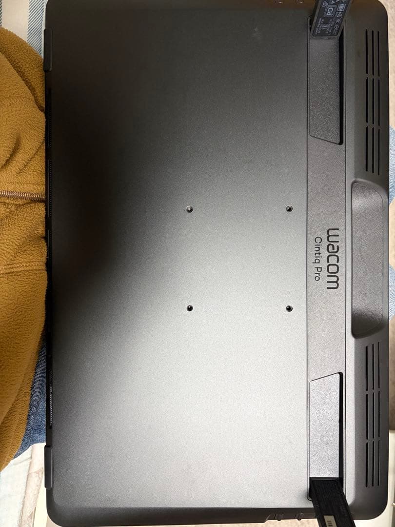 Wacom 本体 Cintiq Pro 16インチ　2021 純正スタンド