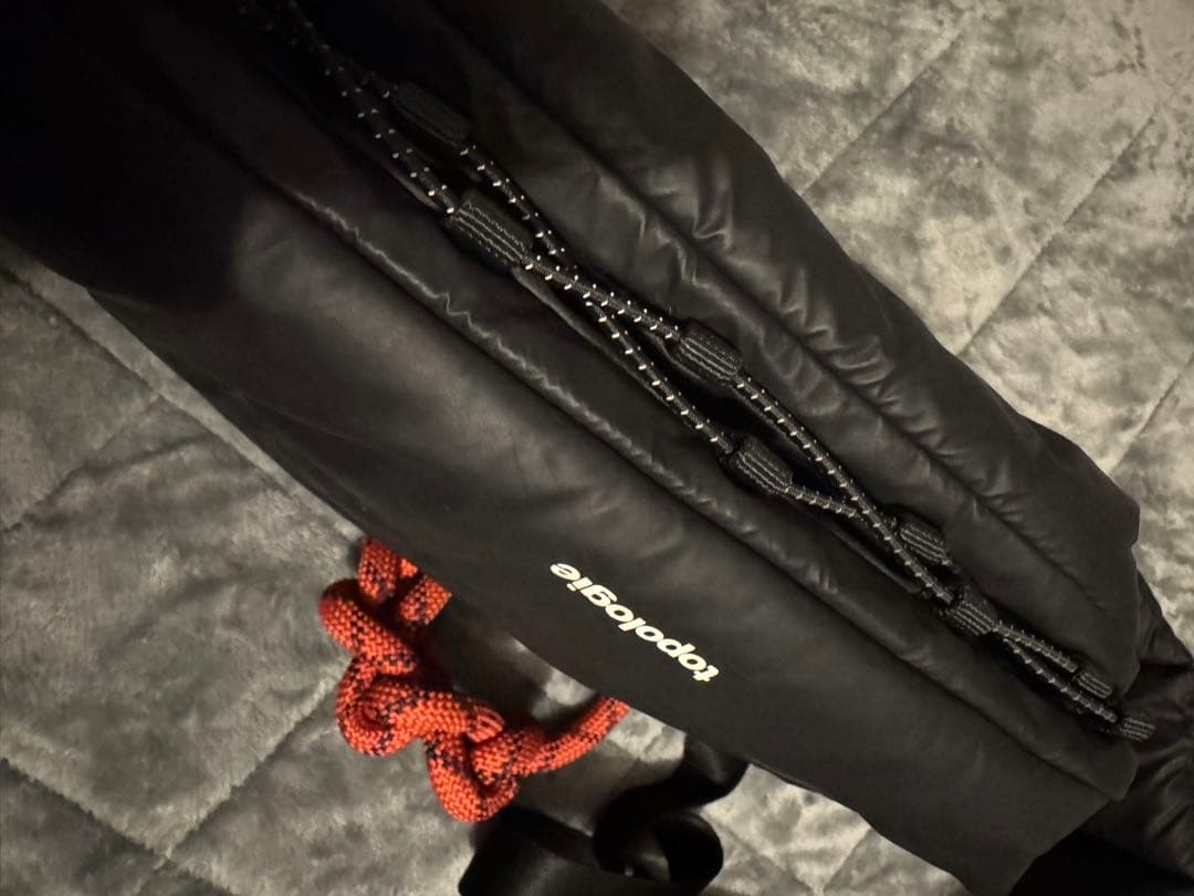 A.societyトポロジー ボトルサコッシュ ラージ パッファーストラップ付き