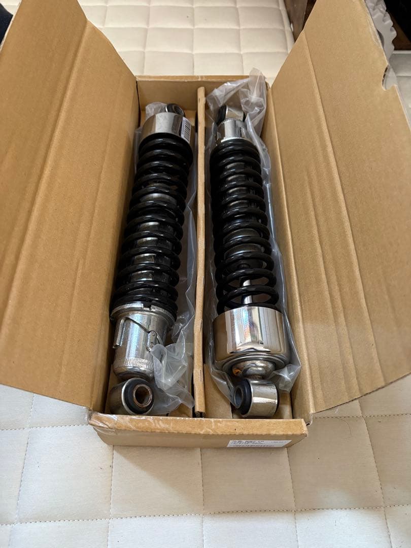 ハーレー　スポーツスター　883r 純正バイク用スチールサスペンション