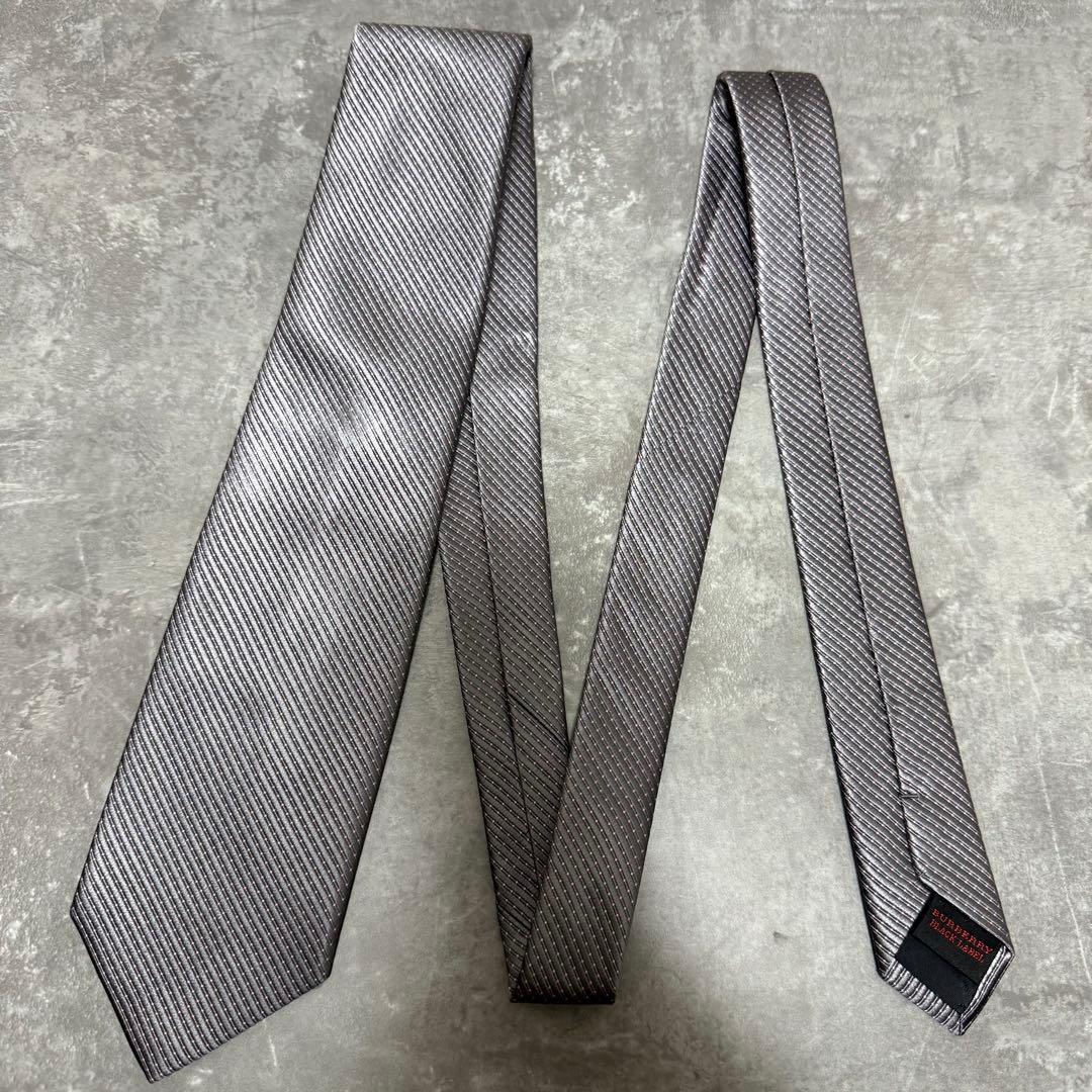 IAIA】BURBERRY バーバリー ネクタイ シルバー シルク 結婚式