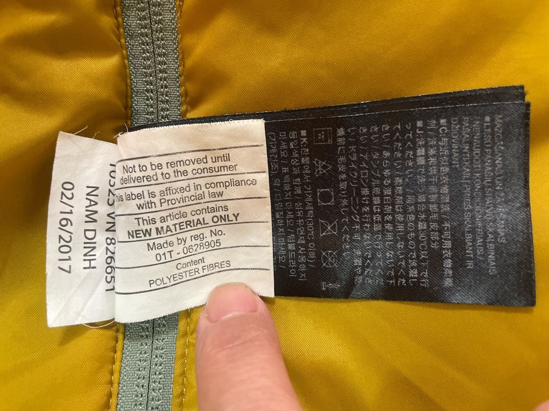 美品　BURTON スキー　スノーボード　ZENANA JACKET S