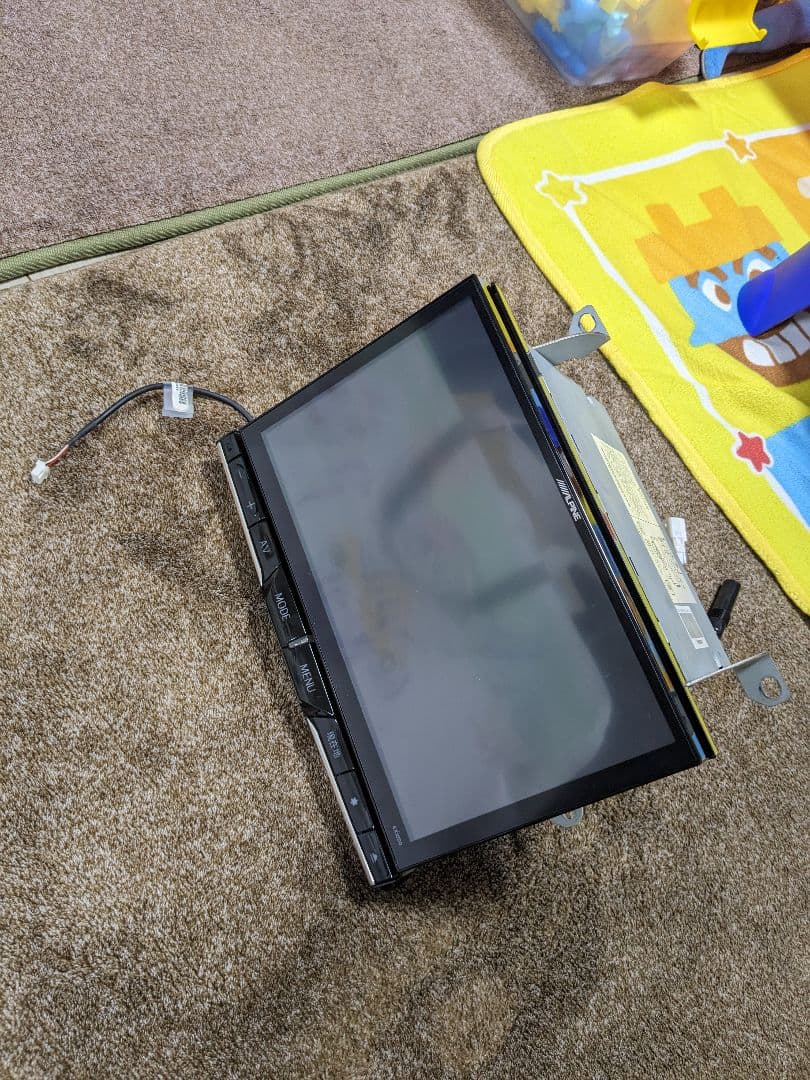 20アルファード　カーナビ　ALPINE