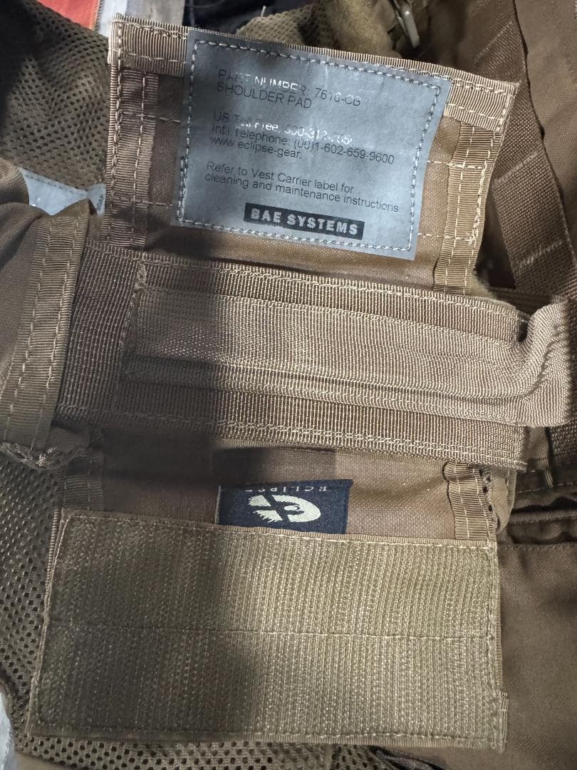 米軍　実物ECLIPSE ボディアーマー ベスト Large 送料無料