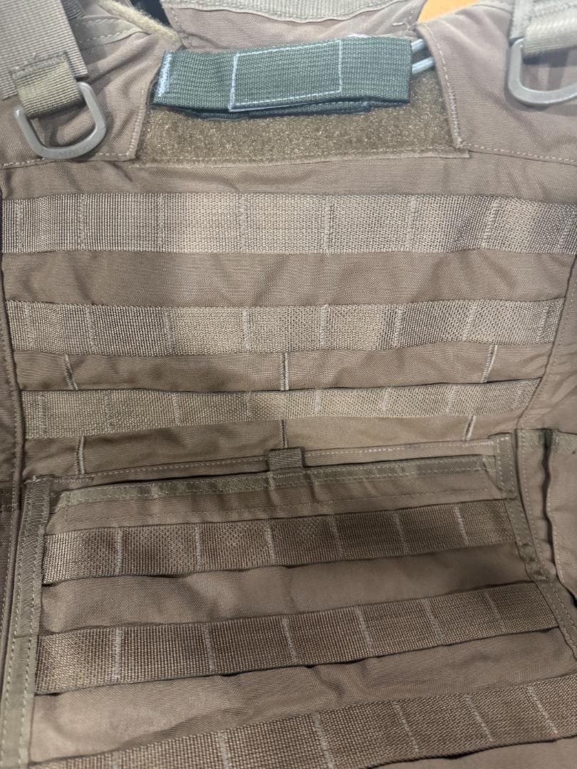 米軍　実物ECLIPSE ボディアーマー ベスト Large 送料無料