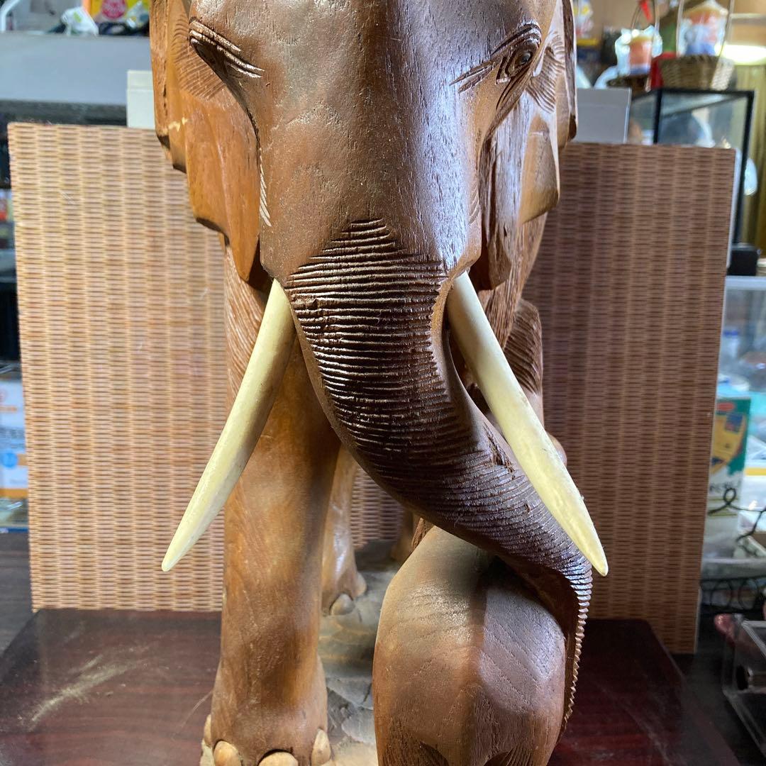 木彫りの大きな親子象　木製　彫刻　置物　オブジェ　縁起物　可愛い　45cmサイズ