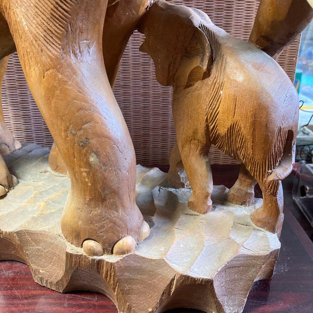 木彫りの大きな親子象　木製　彫刻　置物　オブジェ　縁起物　可愛い　45cmサイズ