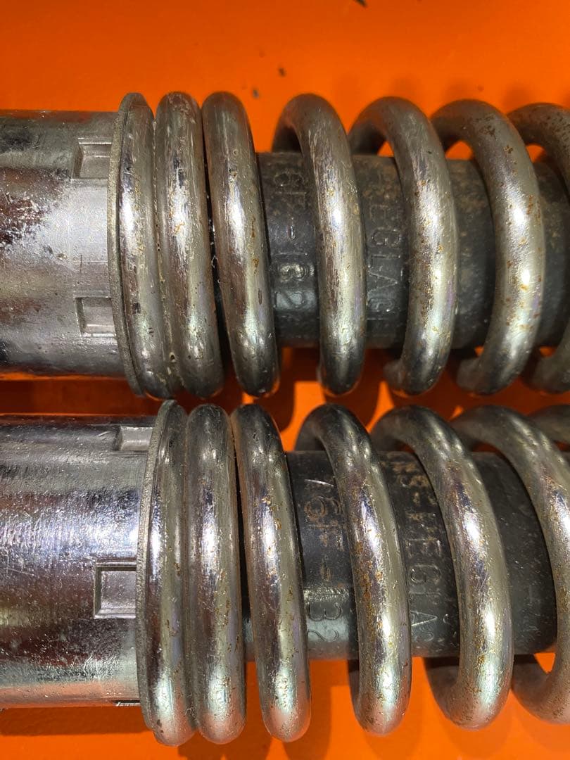 当時物！73年10月KONI 76F-1326 最初期　335mm